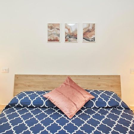Azure Spot In Siena Centre - Apt Centrale Con Balcone Buitenkant foto