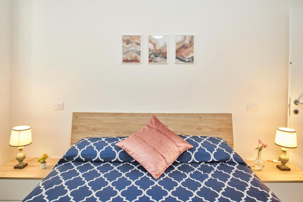 Azure Spot In Siena Centre - Apt Centrale Con Balcone Buitenkant foto
